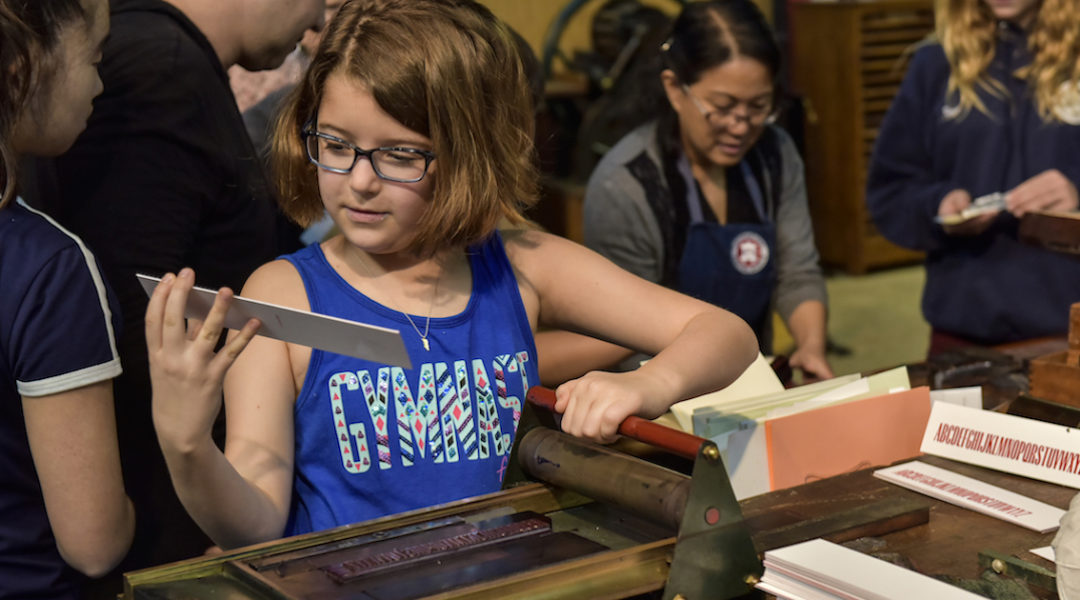 Museum - Prinitng Girl 1300 x 630 - International Printing Museum